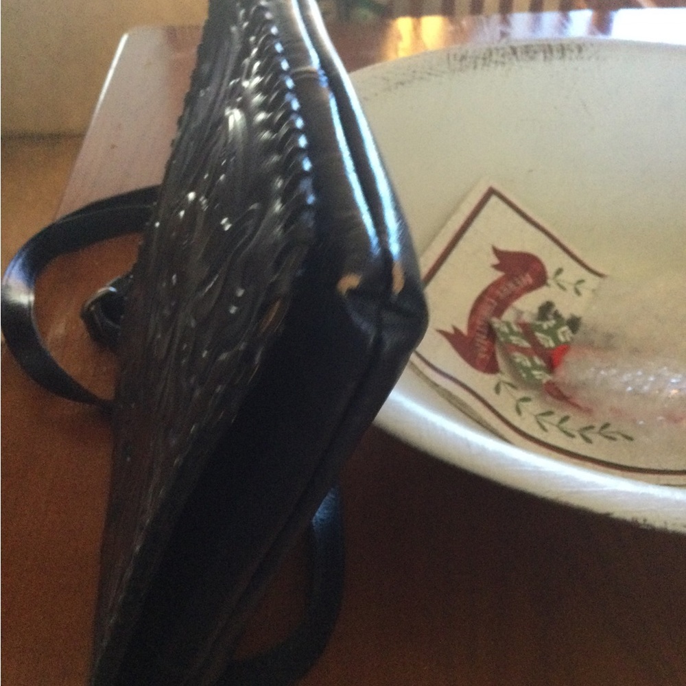 Patricia Nash crossbody purse.